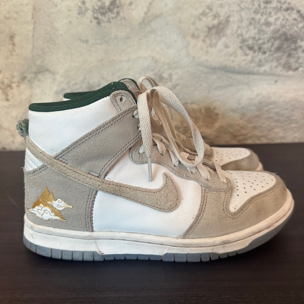 Nike Dunk shoes